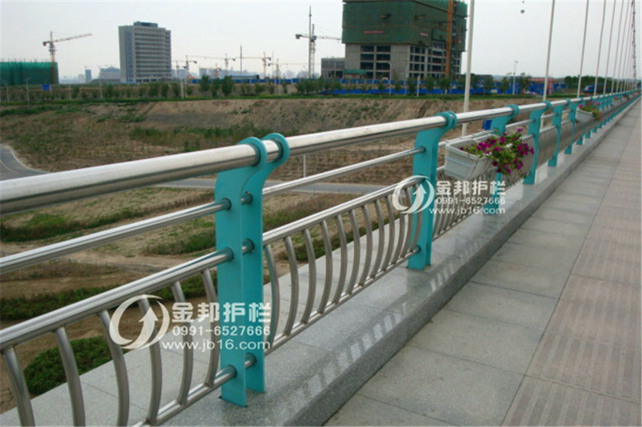 河道護(hù)欄-009