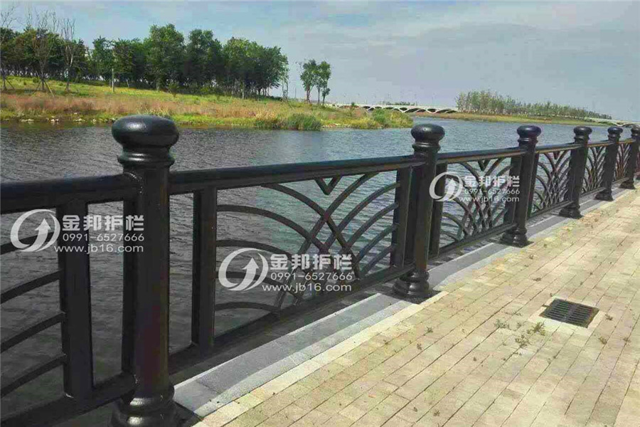 河道護(hù)欄-010