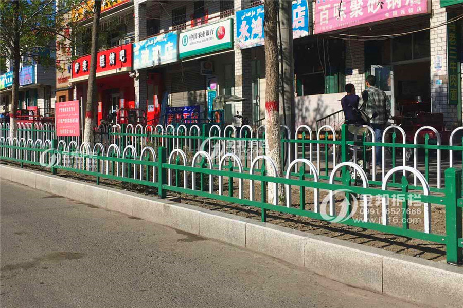 草坪護欄-006